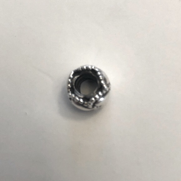 Pandora Chain of Hearts Sterling Silver 925 Charm Bead Spacer - Picture 4 of 4